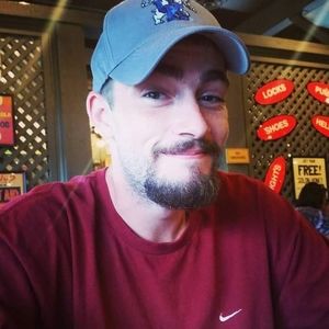 Meet your Posher, Jonathan